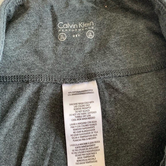 (2for$20) Calvin Klein Med Cropped Grey Leggings - Picture 5 of 6